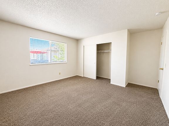 4th image of 1235 Berrum Ln APT 3