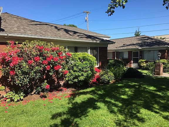 2nd image of 7131 N Maryland Ave #7135-A