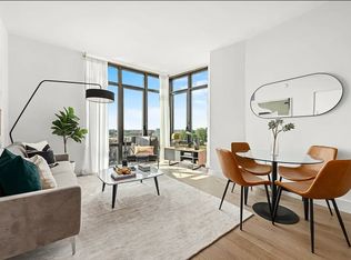 92-27 160th St #1407, Jamaica, NY 11433