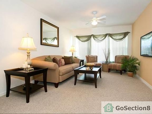3rd image of 1250 Brookwood Forest Blvd