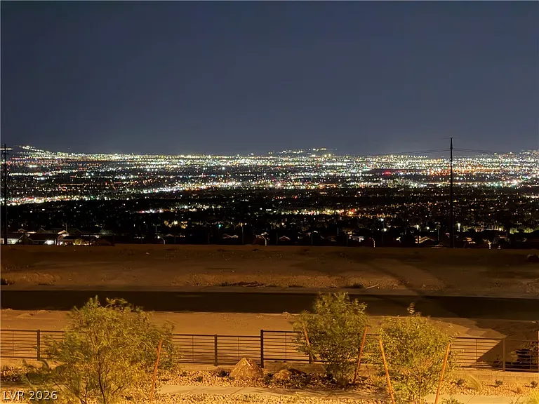 1741 N Desert Foothills Dr — Photo 42