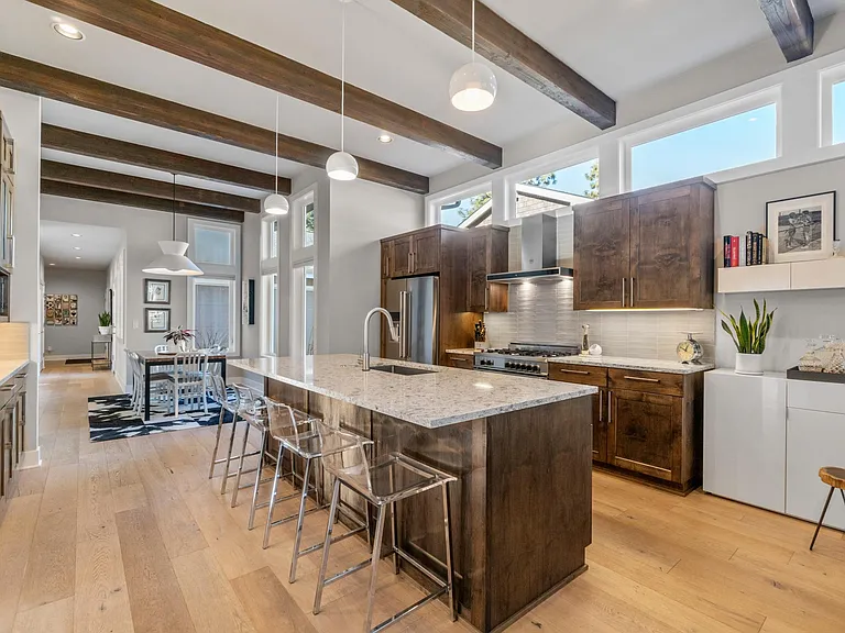 62719 Mehama Dr — Photo 11