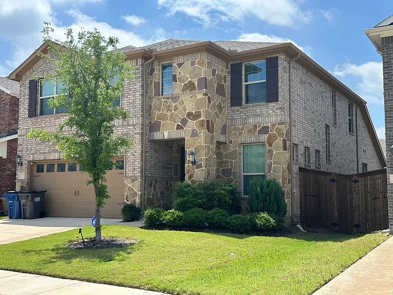 4130 Bullwhip Creek Ln — Photo 2