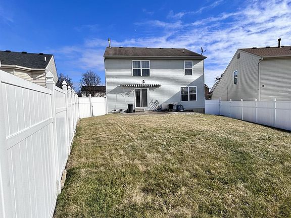 5th image of 974 Kemper Meadow Dr