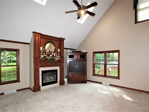 2nd image of 4193 Stone Creek Dr