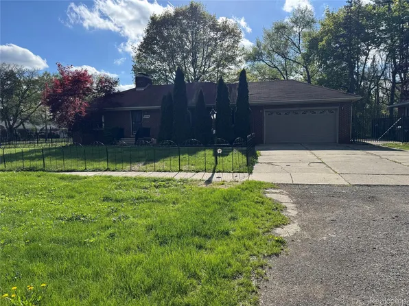 27315 Lathrup Blvd, Lathrup Village, MI 48076