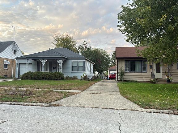 2nd image of 1627 Paradise Blvd