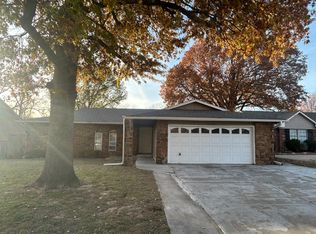 1124 N Ironwood Pl, Broken Arrow, OK 74012