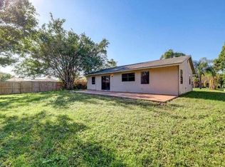1709 SE Aires Ln, Port Saint Lucie, FL 34984