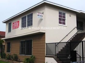 1910 Cedar Ave, Long Beach, CA