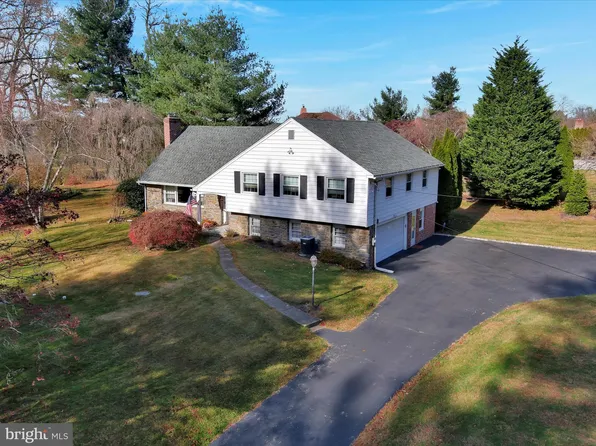 3621 Darby Rd, Bryn Mawr, PA 19010