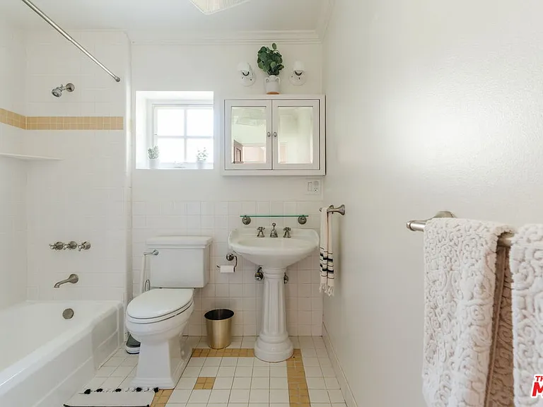 20521 Cheney Dr — Photo 41