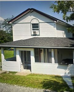 216 Orchard St W, Bairdford, PA, 15006