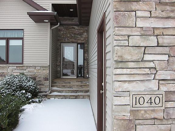 4th image of 1040 36th Street Cir S