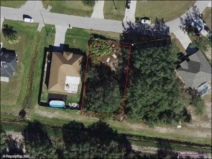 1st image of 137 Conch Dr #27