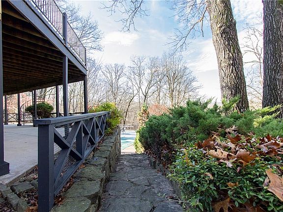 3rd image of 3507 Cardinal Ln