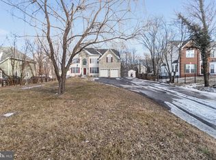 5027 Stringfellow Rd, Fairfax, VA 22030