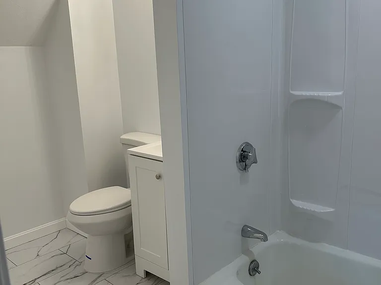 25 Boston Ave #2 — Photo 9