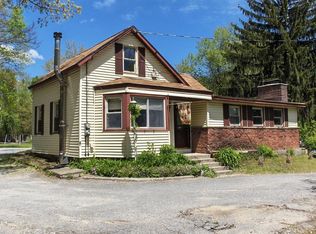 1126 B Main St, Clinton, MA 01510