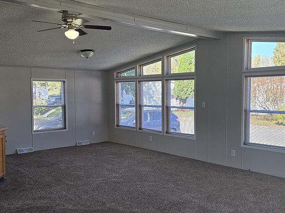 2nd image of 62430 Locust Rd #184