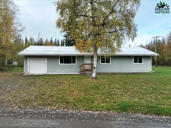 1187 Wintergreen Ln, North Pole, AK 99705