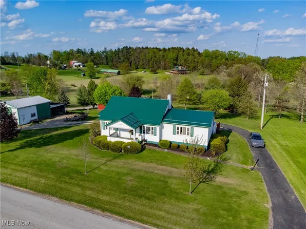 49665 High Street Rd, Cadiz, OH 43907