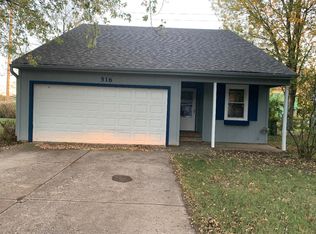 516 W Edgewood St, Springfield, MO 65807