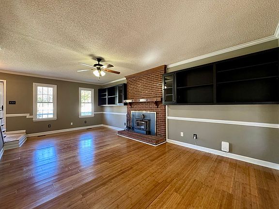 4th image of 6257 Lake Trail Dr
