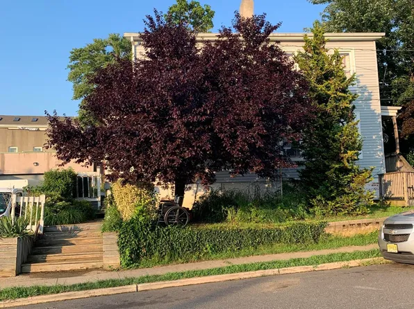 11-13 Osborn Street, Keyport, NJ 07735