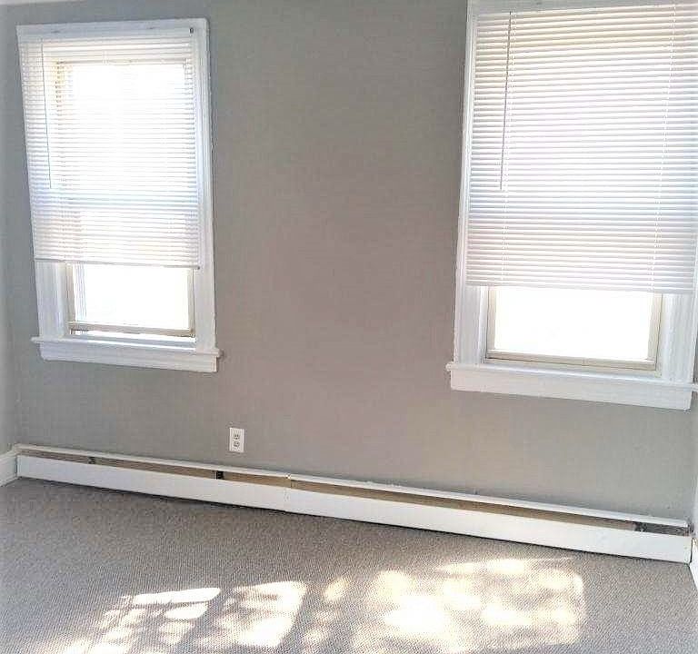 1st image of 433 Van Duzer St Floor 2