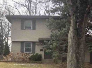 7616 Daleview Dr N, Brooklyn Park, MN 55443