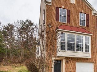 4012 Meadow Trail Ln, Hyattsville, MD 20784