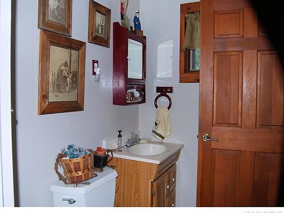 Bathroom down stairs