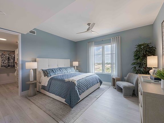 3rd image of 151 NE 5th Ave #10698
