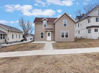 711 Minnesota Ave E, Glenwood, MN 56334