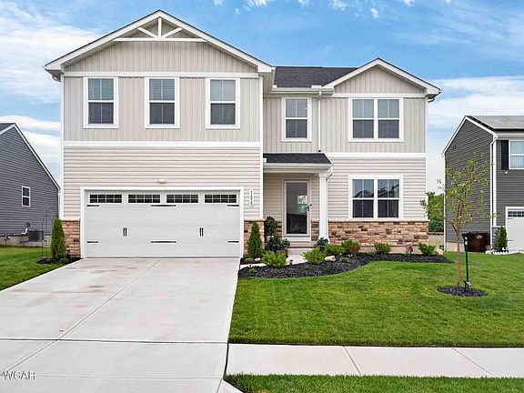 4th image of 1650 Bishop Ct