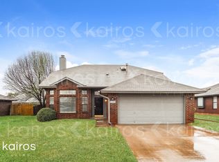 3613 Teresa Dr, Moore, OK 73160