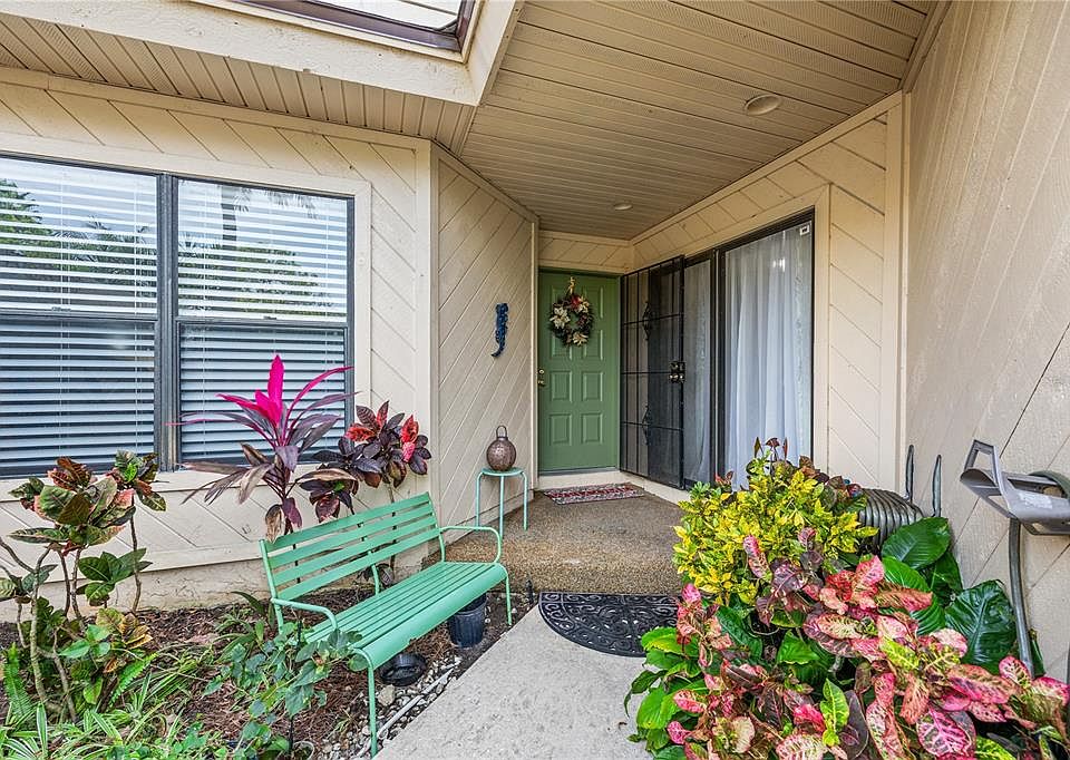 1st image of 7948 WOODPOINTE COURT #25