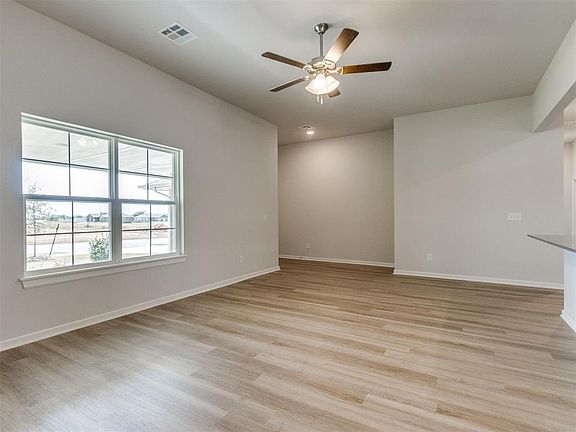 5th image of 2309 SE 89th Ter