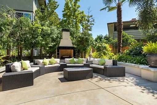Orange Grove Circle — Photo 4