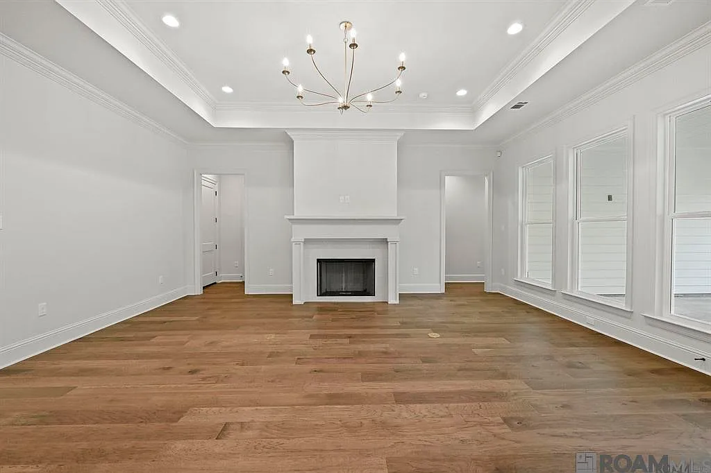 4 bed, 2867 sqft, $4,750 — Photo 3