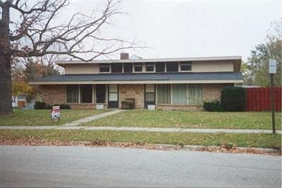1st image of 207-209 Graceland St NE
