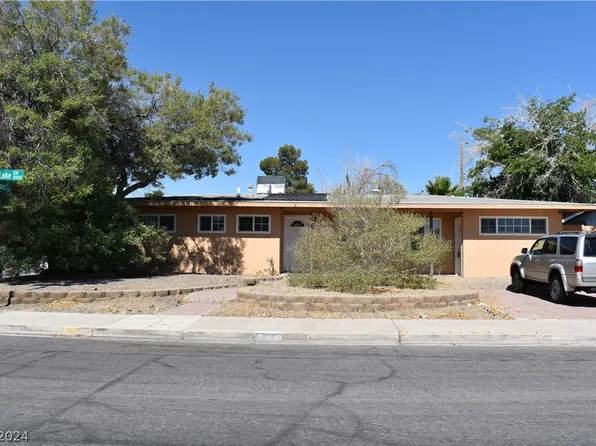1001 Silver Lake Dr, Las Vegas, NV 89108