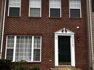 15703 London Pl, Dumfries, VA 22025
