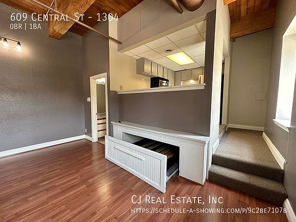 5th image of 609 Central St APT 1304