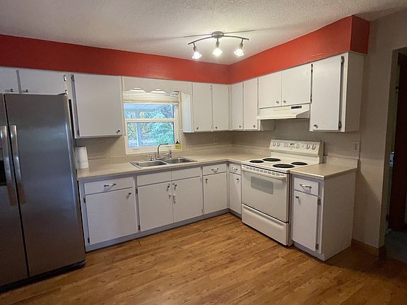 4th image of 1706 NW 5th St