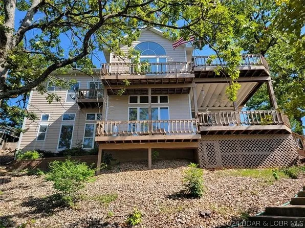 4 Mariners Way, Sunrise Beach, MO 65079