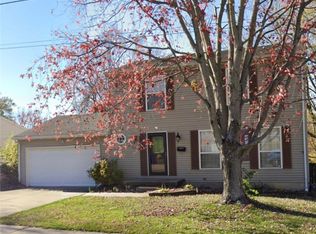 445 N 32nd St, Decatur, IL 62521