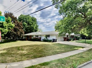 1510 Jills Dr #2, Waukesha, WI 53186