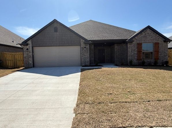 1111 Harvest Ave